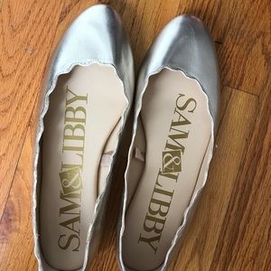 Sam & Libby silver flats